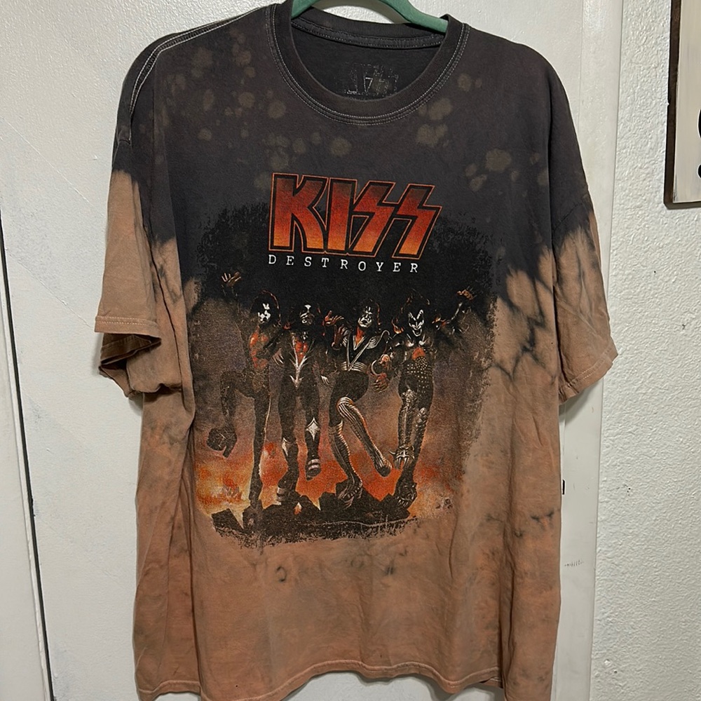 Kiss t-shirt